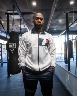 Fighting Warm-Up Suit 26 Fighting Warm-Up Suit -Boxing Shop FWUSWHBL 1 357f9904 9bff 4e2d 95d0 e5b76f508dce