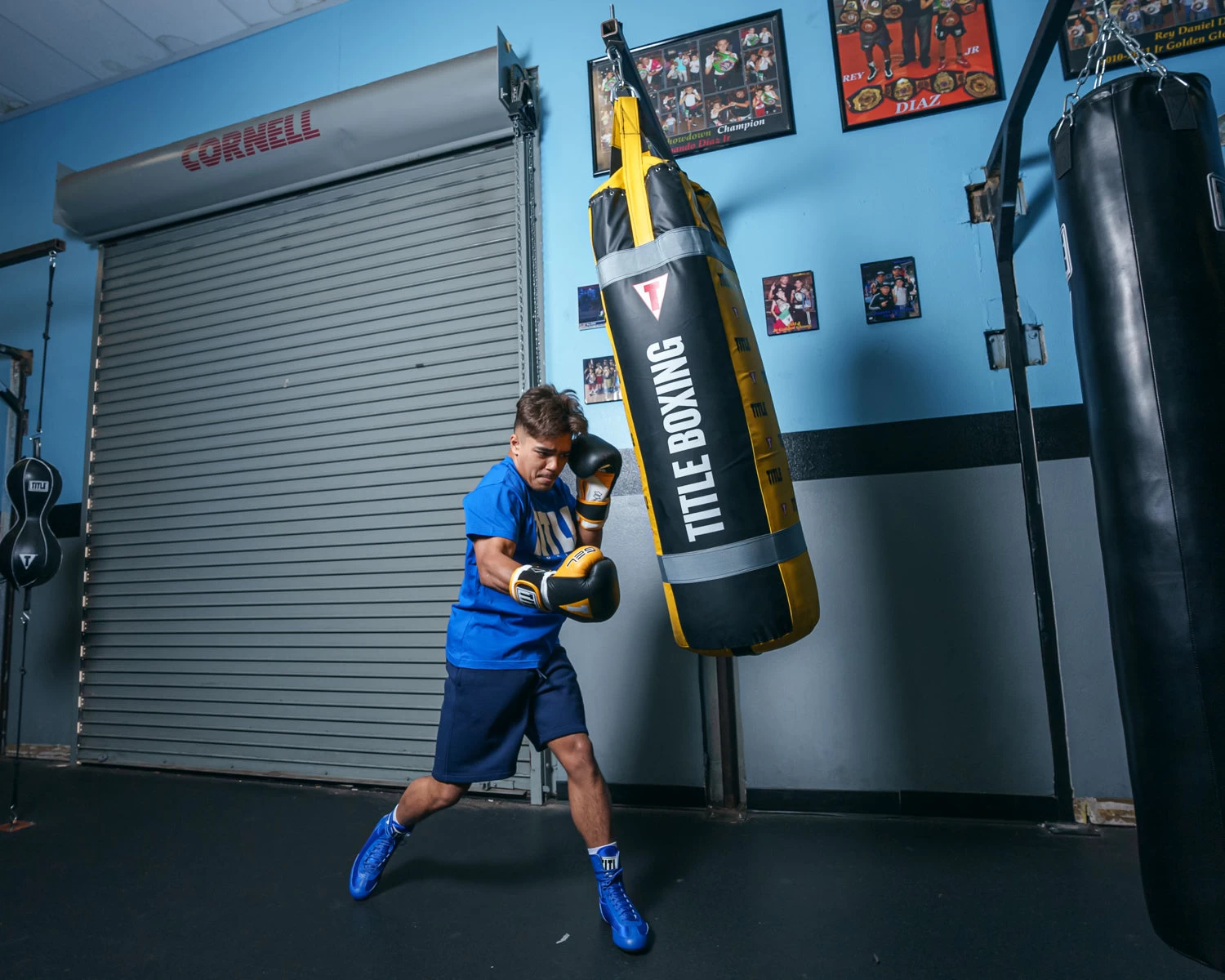 TITLE Boxing Gel World V2T Bag Gloves 16 TITLE Boxing Gel World V2T Bag Gloves - Image 16