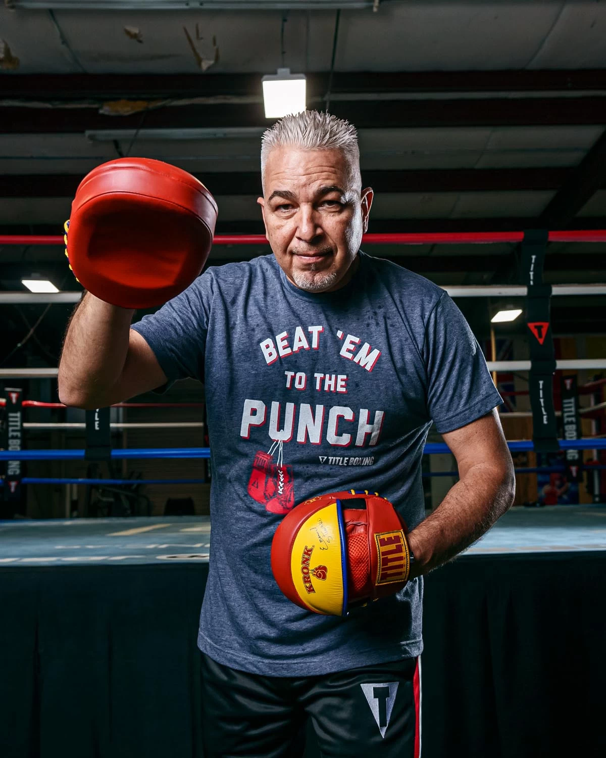 Emanuel Steward's KRONK Boxing Gym Leather Punch Mitts 2 Emanuel Steward's KRONK Boxing Gym Leather Punch Mitts - Image 2