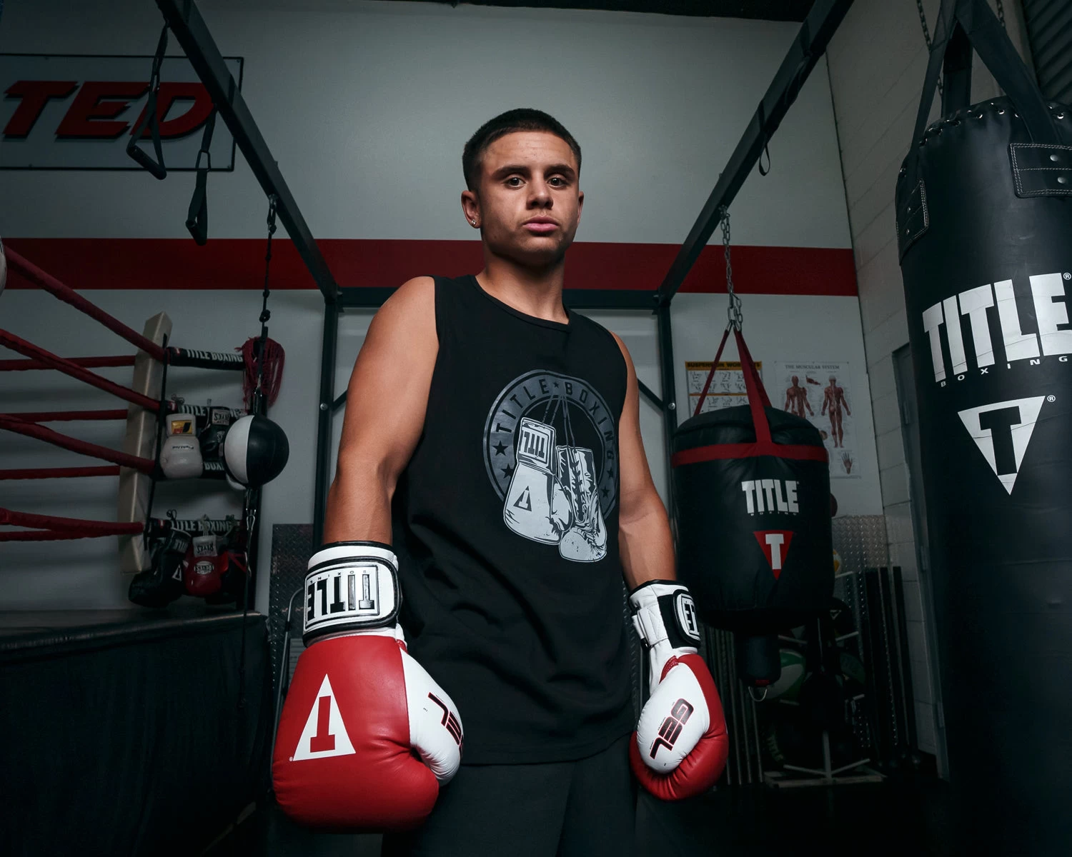 TITLE Boxing Vintage Hanging Gloves Tank 9 TITLE Boxing Vintage Hanging Gloves Tank - Image 9