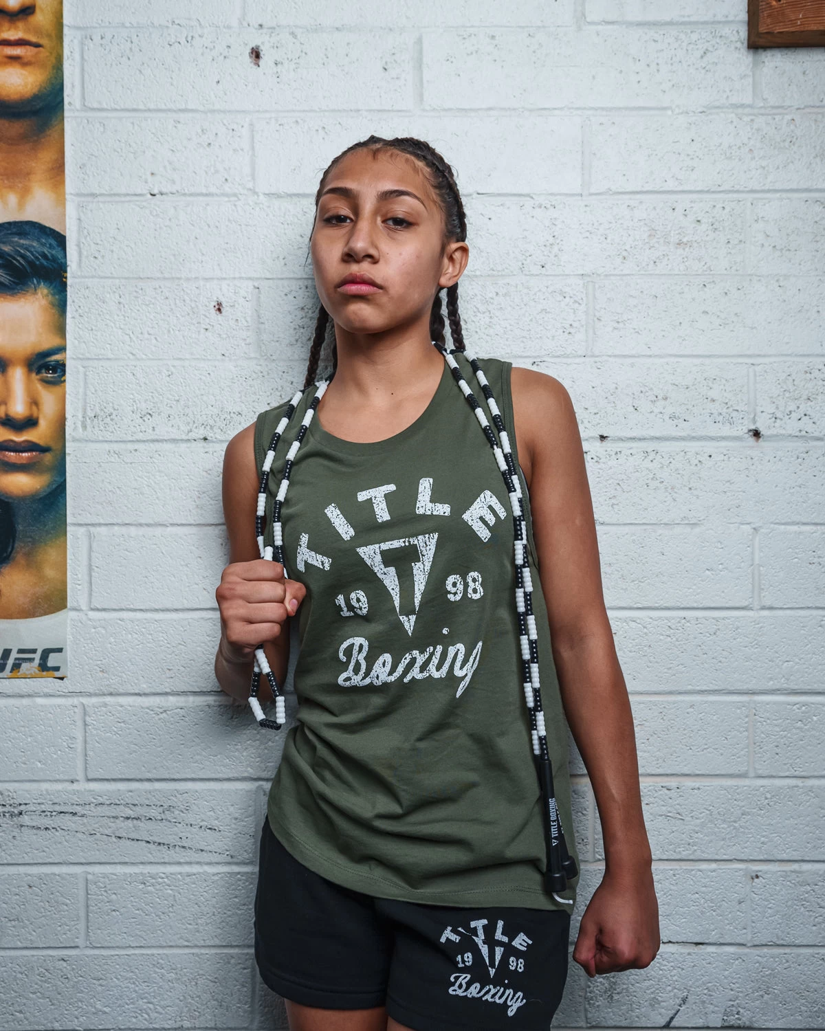 TITLE Boxing Women's Distressed Label Muscle Tank 8 TITLE Boxing Women's Distressed Label Muscle Tank - Image 8