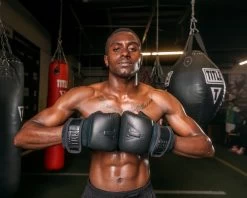 TITLE Black Old School Leather Pro Bag Gloves 13 TITLE Black Old School Leather Pro Bag Gloves -Boxing Shop bktbg bk 3