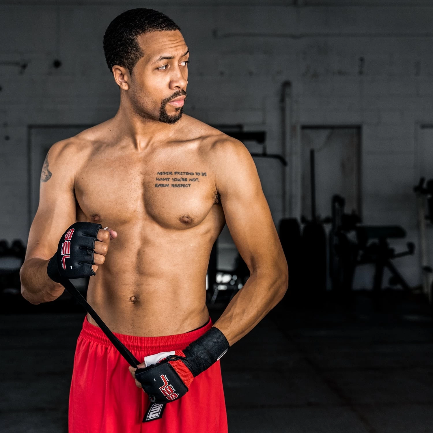 TITLE Boxing Gel Assault Glove Wraps 2 TITLE Boxing Gel Assault Glove Wraps - Image 2