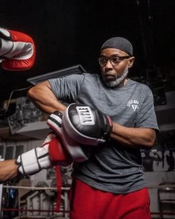 TITLE Boxing Gel Blockade Punch Mitts -Boxing Shop gcpmc2 bk rd wh 1 4 1 1