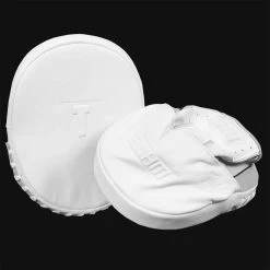 TITLE White Punch Mitts 2.0 13 TITLE White Punch Mitts 2.0 -Boxing Shop whpm2 04