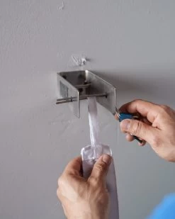 TITLE Boxing 2-N-1 Zip Hand Wrap Roller -Boxing Shop zhwr2n1 1